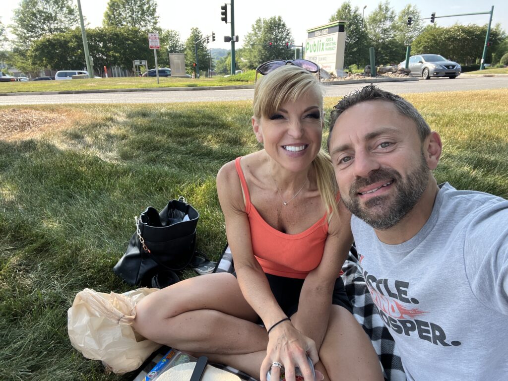 Best Way To Contact Julie Brooks